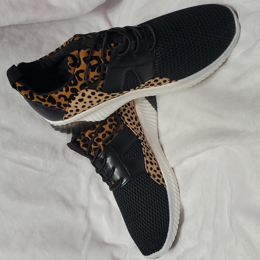 Qupid Black Multi Leopard Tennis Shoe